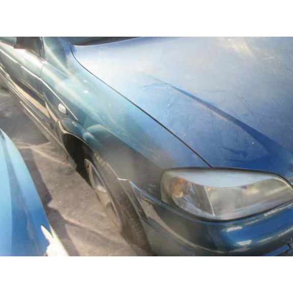opel astra g berlina del año 2001