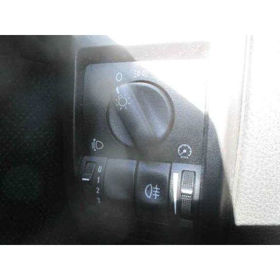 opel astra g berlina del año 2001