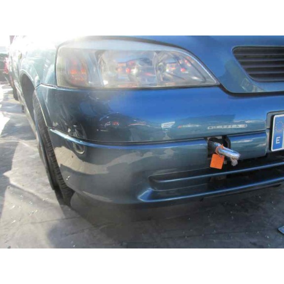 opel astra g berlina del año 2001