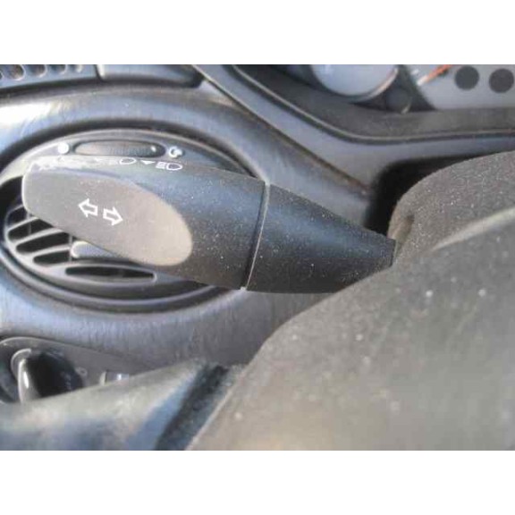 ford focus berlina (cak) del año 1999