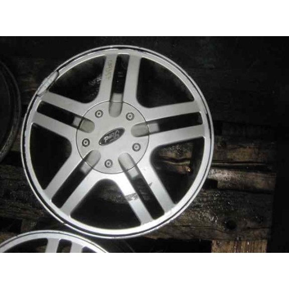 ford focus berlina (cak) del año 1999