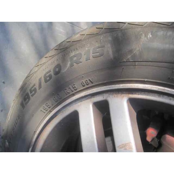 ford focus berlina (cak) del año 1999