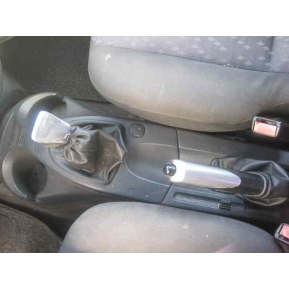 ford focus berlina (cak) del año 1999