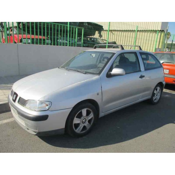 seat ibiza (6k1) del año 2001