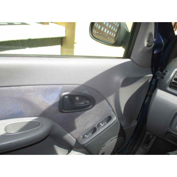 renault clio ii fase i (b/cbo) del año 2000