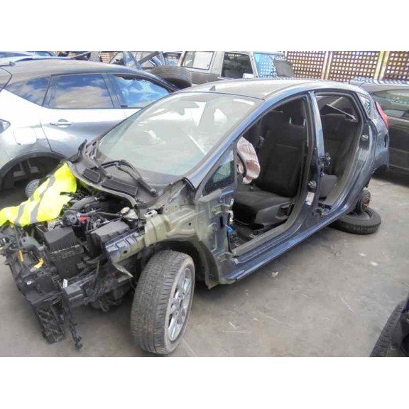 ford fiesta (ccn) del año 2015