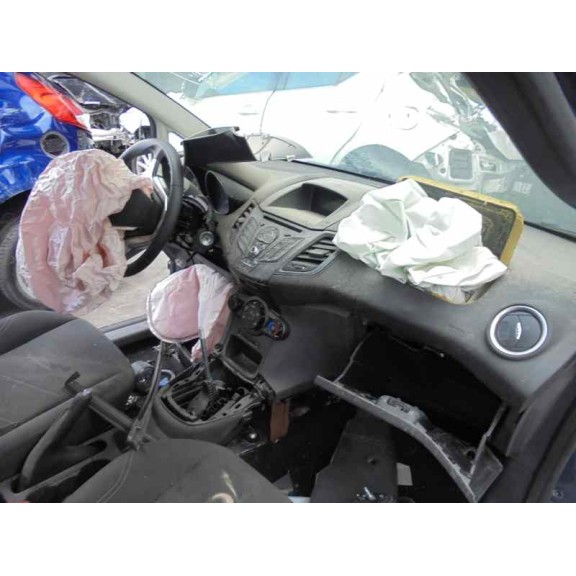 ford fiesta (ccn) del año 2015