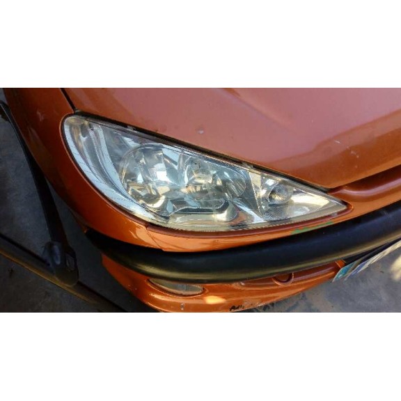 peugeot 206 berlina del año 2000