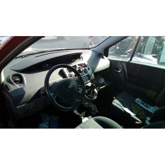 renault scenic ii del año 2006