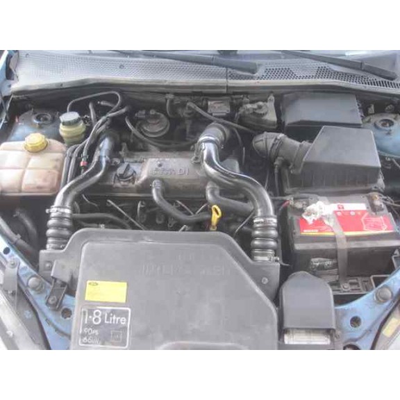 ford focus berlina (cak) del año 2001