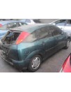 ford focus berlina (cak) del año 2001
