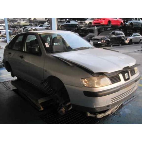 seat cordoba berlina (6k2) del año 1999