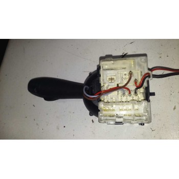 Recambio de mando luces para renault captur luxe referencia OEM IAM E10670325  