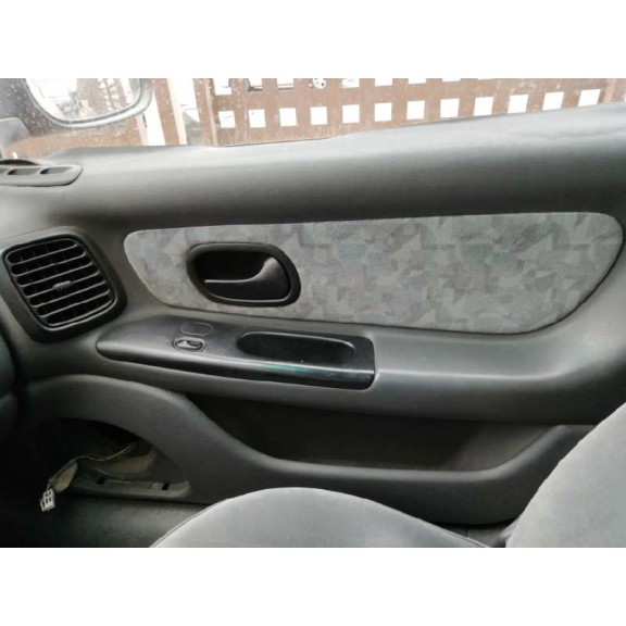 renault laguna (b56) del año 1994