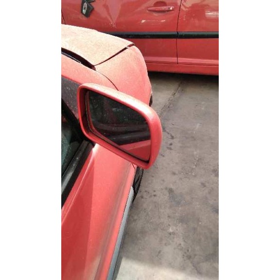 volkswagen polo berlina (6n1) del año 1998