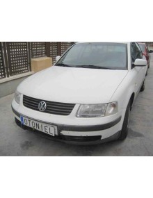 volkswagen passat berlina (3b2) del año 1999