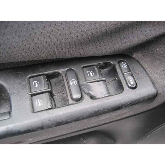 volkswagen passat berlina (3b2) del año 1999