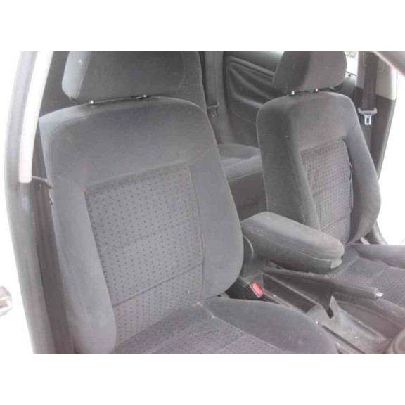 volkswagen passat berlina (3b2) del año 1999