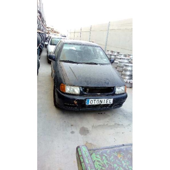 volkswagen polo berlina (6n1) del año 1998