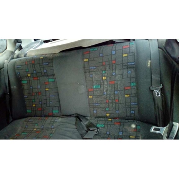 volkswagen polo berlina (6n1) del año 1998