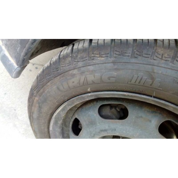 volkswagen polo berlina (6n1) del año 1998