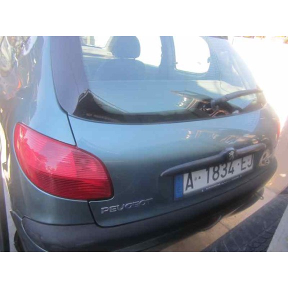 peugeot 206 berlina del año 2000