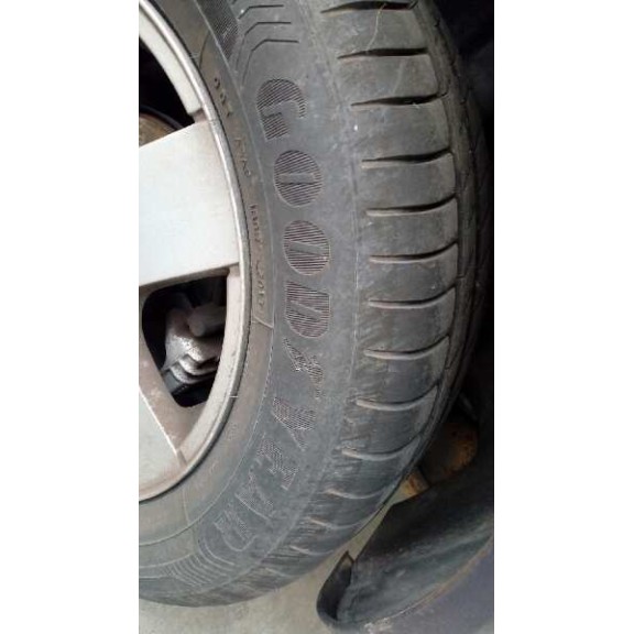 volkswagen golf iv berlina (1j1) del año 1999