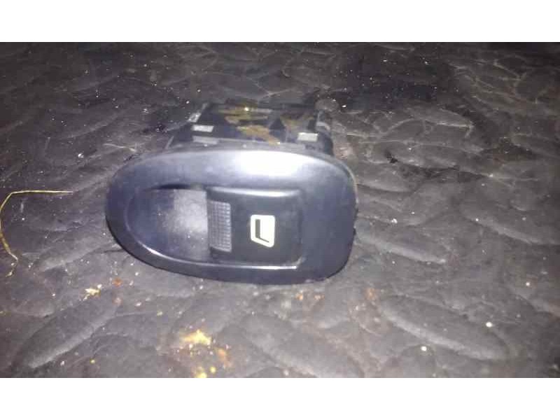 Recambio de mando elevalunas trasero derecho para peugeot 406 break (s1/s2) st td referencia OEM IAM   