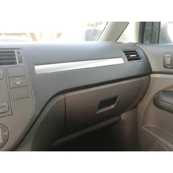 ford focus c-max (cap) del año 2004