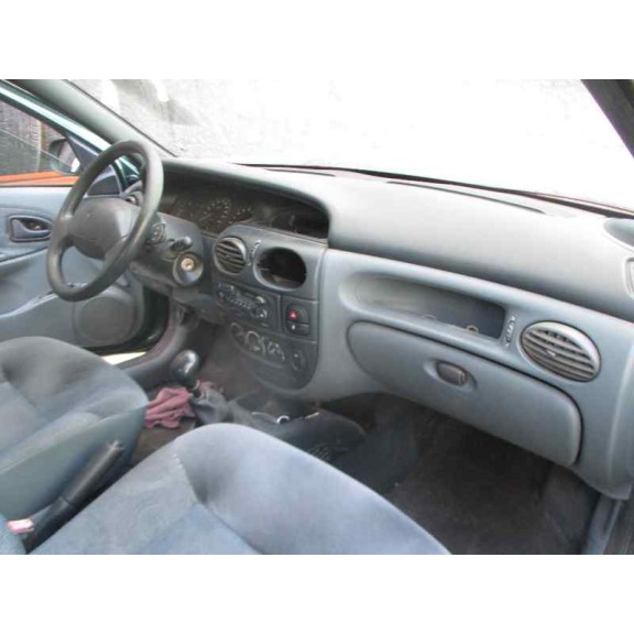 renault megane i berlina hatchback (ba0) del año 1998