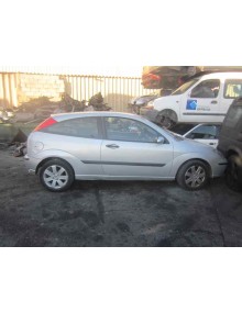 ford focus berlina (cak) del año 2001