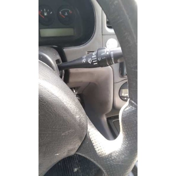 nissan primera berlina (p11) del año 1999