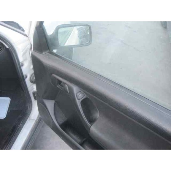 volkswagen golf iii berlina (1h1) del año 1996