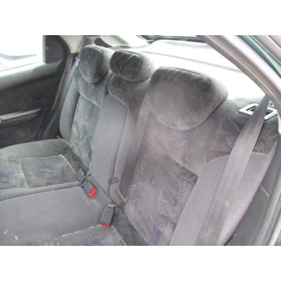 citroën xsara berlina del año 2001