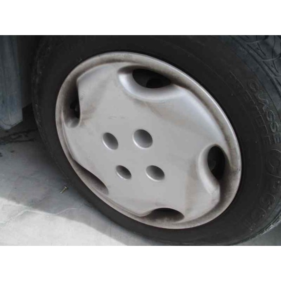 citroën xsara berlina del año 2001