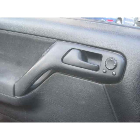 volkswagen golf iii berlina (1h1) del año 1996