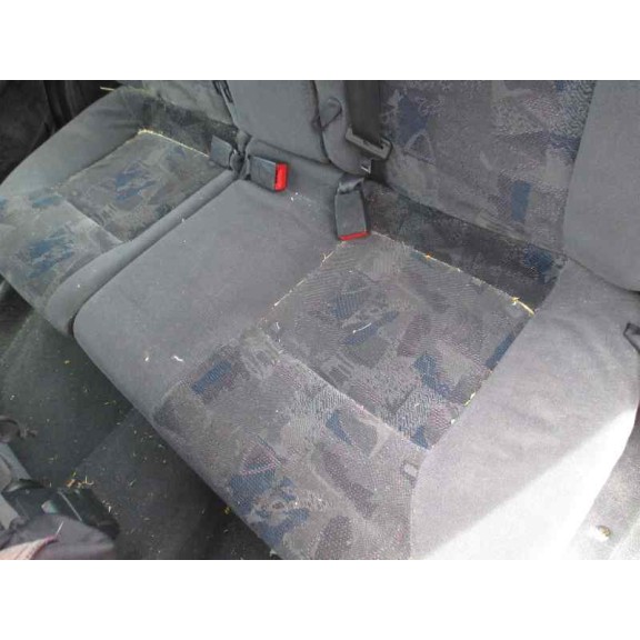 citroën xsara berlina del año 2001