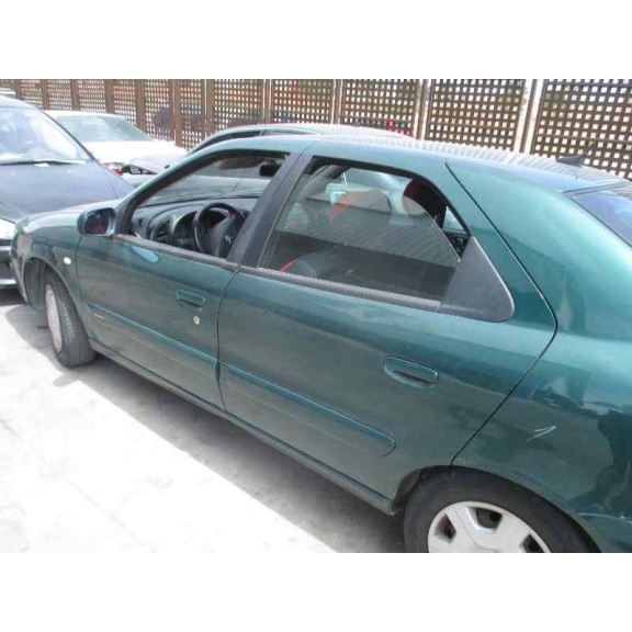 citroën xsara berlina del año 2001