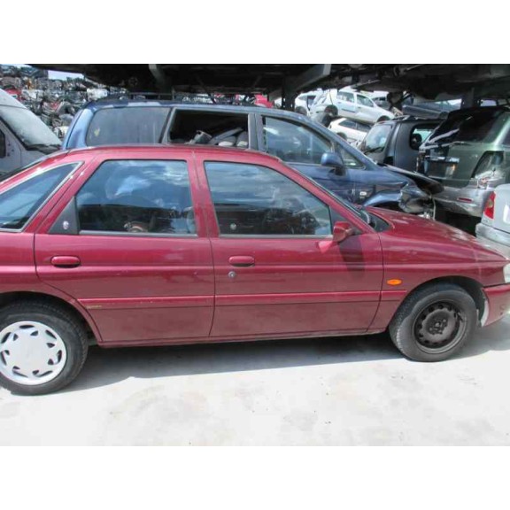 ford escort berlina/turnier del año 1995