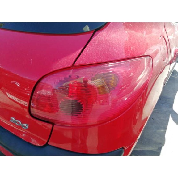 peugeot 206 berlina del año 2004