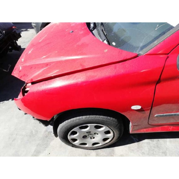 peugeot 206 berlina del año 2004