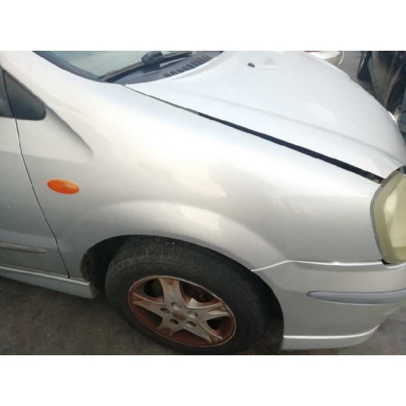 nissan almera tino (v10m) del año 2004