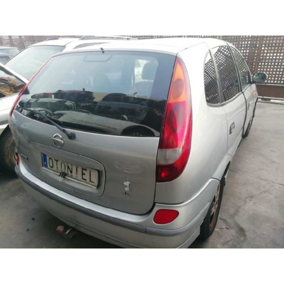 nissan almera tino (v10m) del año 2004