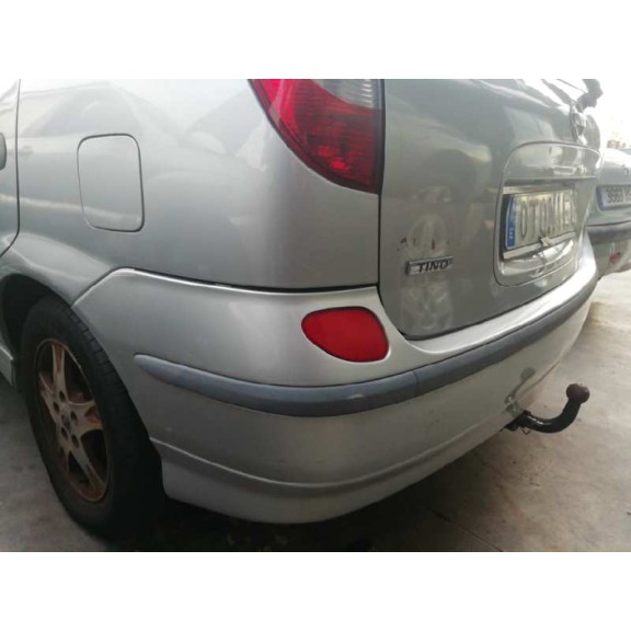 nissan almera tino (v10m) del año 2004