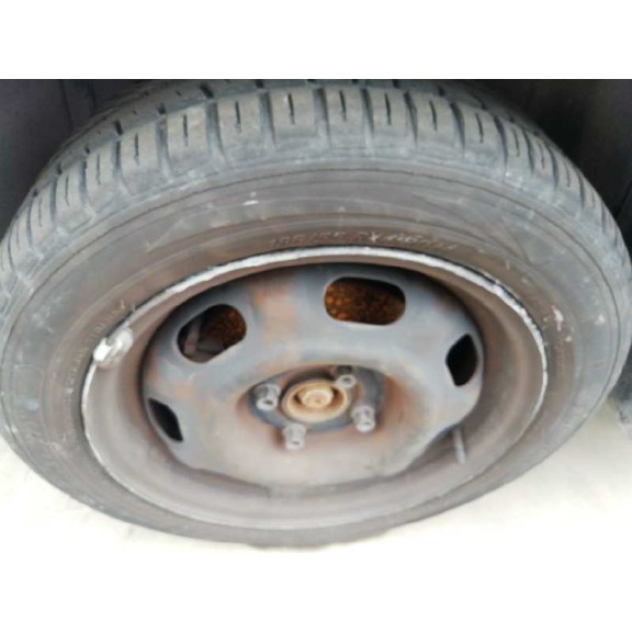 volkswagen polo berlina (6n2) del año 2000