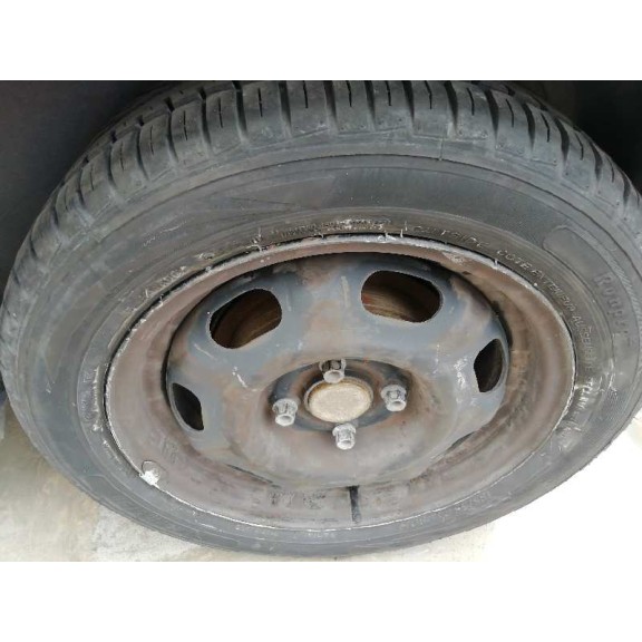 volkswagen polo berlina (6n2) del año 2000