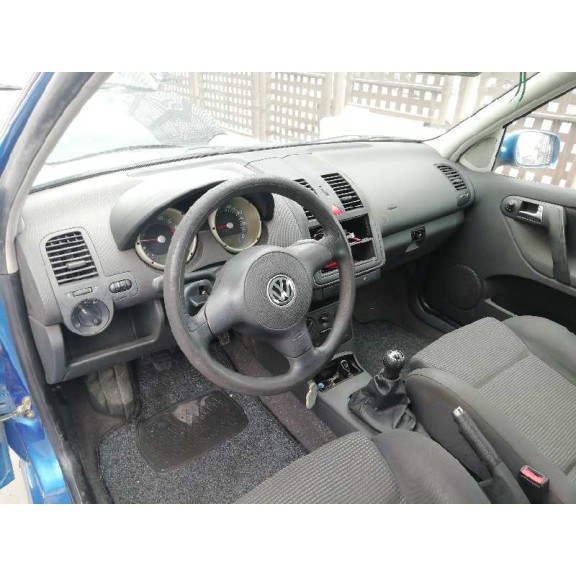 volkswagen polo berlina (6n2) del año 2000