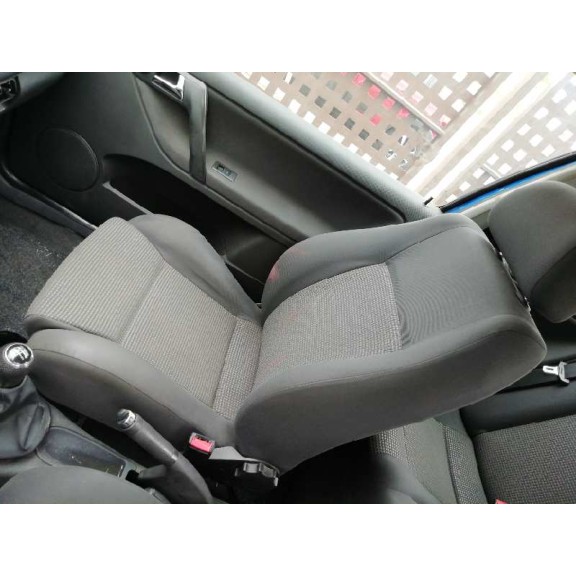 volkswagen polo berlina (6n2) del año 2000