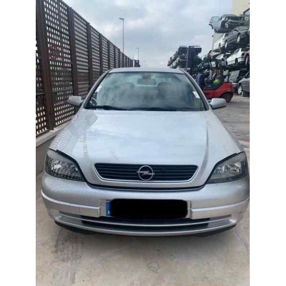 opel astra g berlina del año 2003