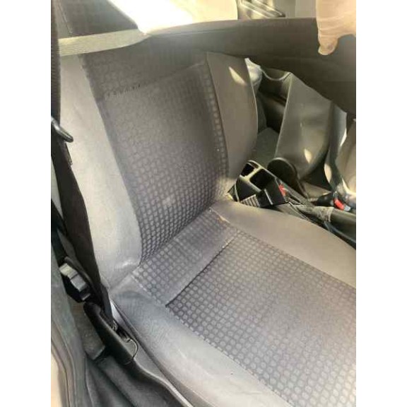 opel astra g berlina del año 2003